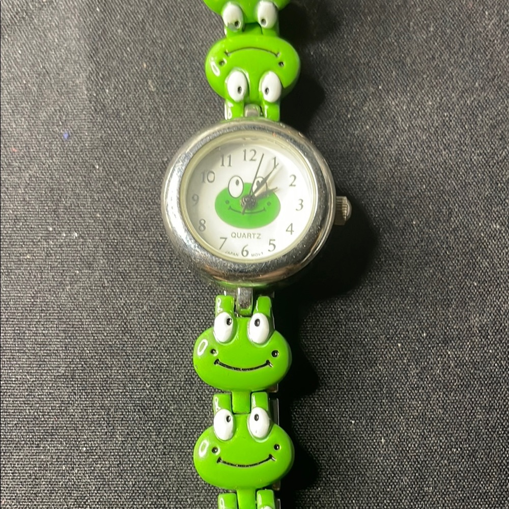 Green Frog Quartz Watch